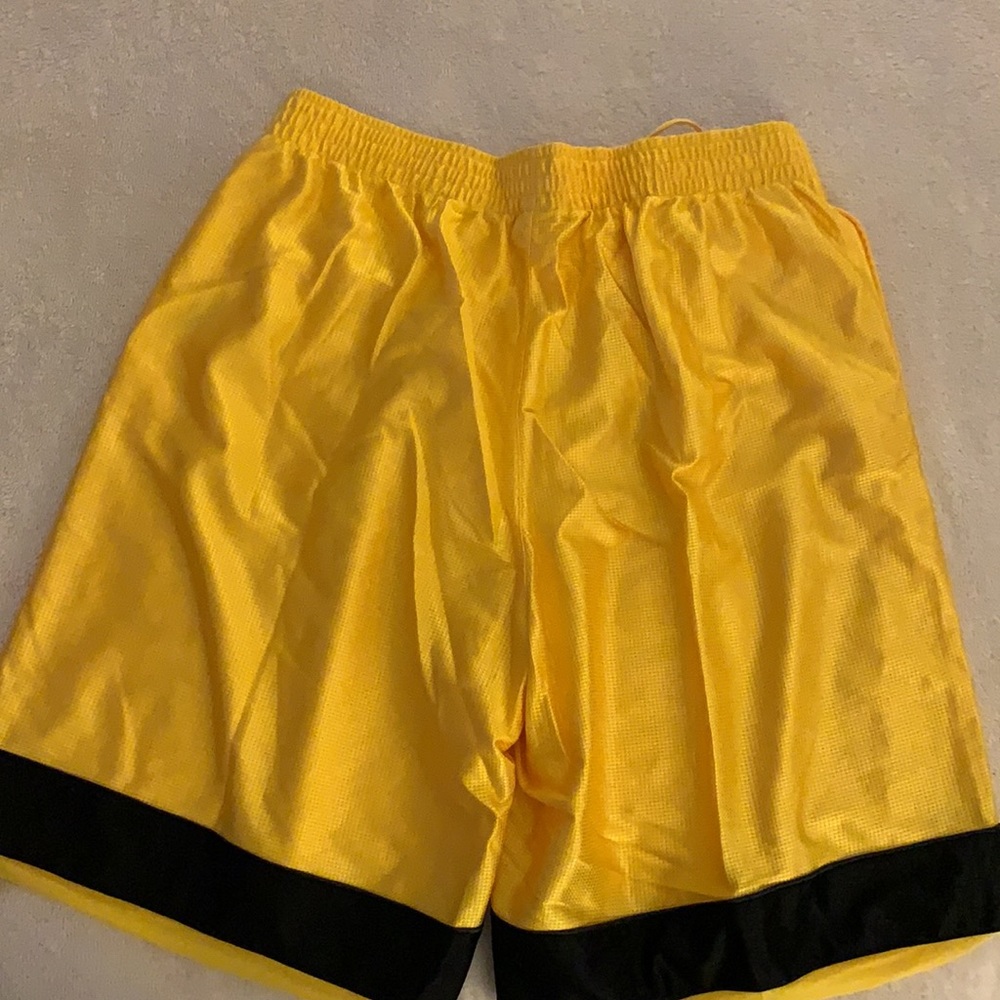 Nike Basketball shorts - Picture 2 of 5